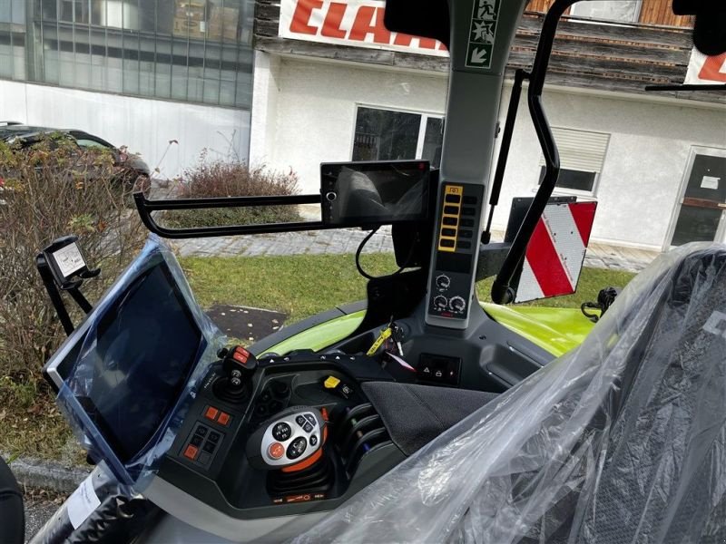 Traktor des Typs CLAAS ARION 660 CMATIC CEBIS, Neumaschine in Grabenstätt-Erlstätt (Bild 6)