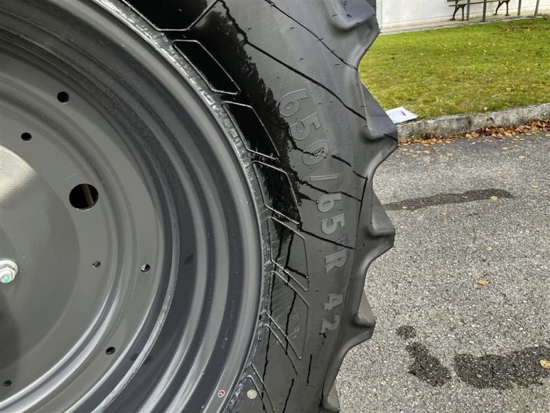 Traktor des Typs CLAAS ARION 660 CMATIC CEBIS, Neumaschine in Grabenstätt-Erlstätt (Bild 12)