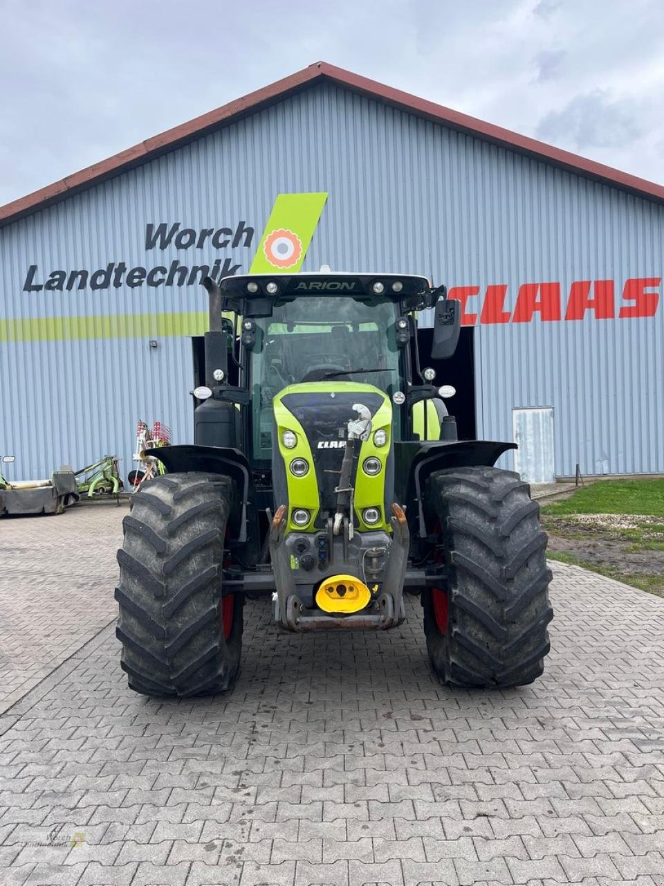 Traktor of the type CLAAS Arion 660 CMatic CEBIS, Gebrauchtmaschine in Schora (Picture 2)
