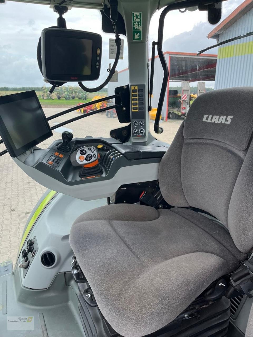 Traktor of the type CLAAS Arion 660 CMatic CEBIS, Gebrauchtmaschine in Schora (Picture 12)