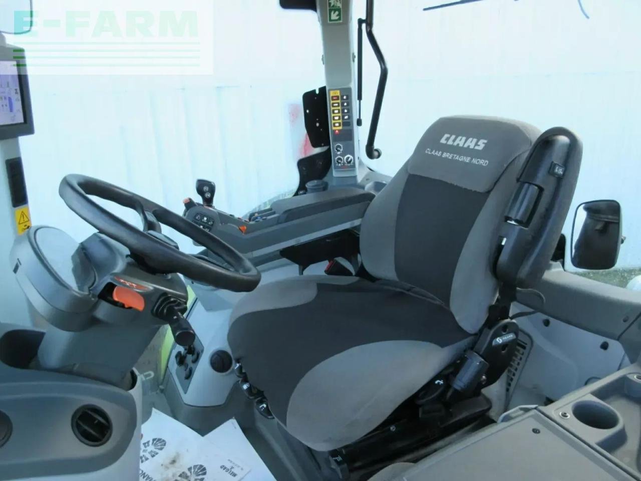 Traktor tip CLAAS arion 660 cmatic concept-nâ°1 CMATIC CIS, Gebrauchtmaschine in PLOUIGNEAU (Poză 8)