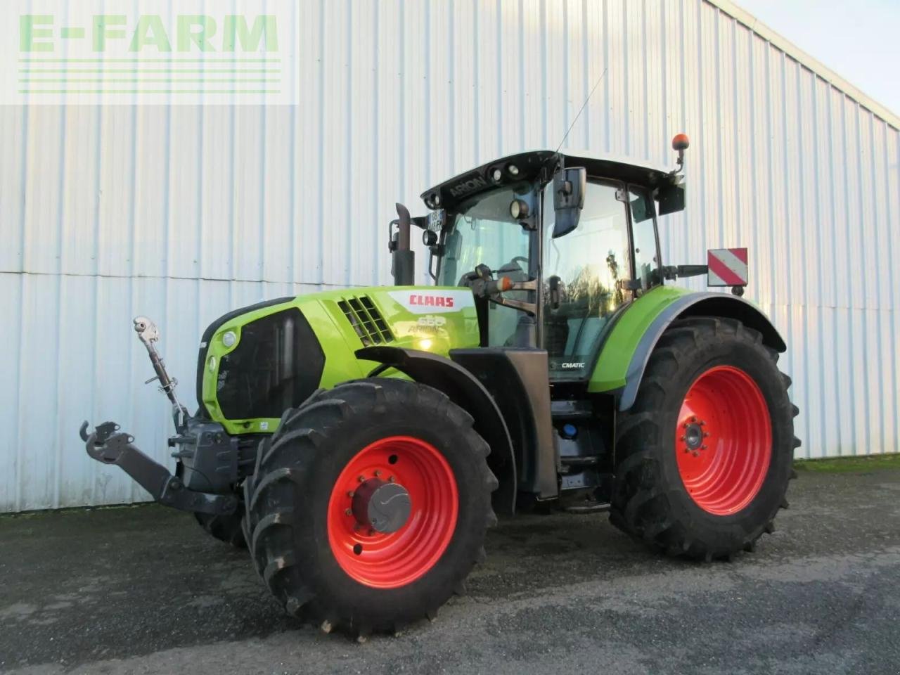 Traktor типа CLAAS arion 660 cmatic concept-nâ°2, Gebrauchtmaschine в PLOUIGNEAU (Фотография 1)