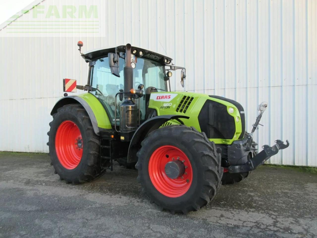 Traktor типа CLAAS arion 660 cmatic concept-nâ°2, Gebrauchtmaschine в PLOUIGNEAU (Фотография 3)