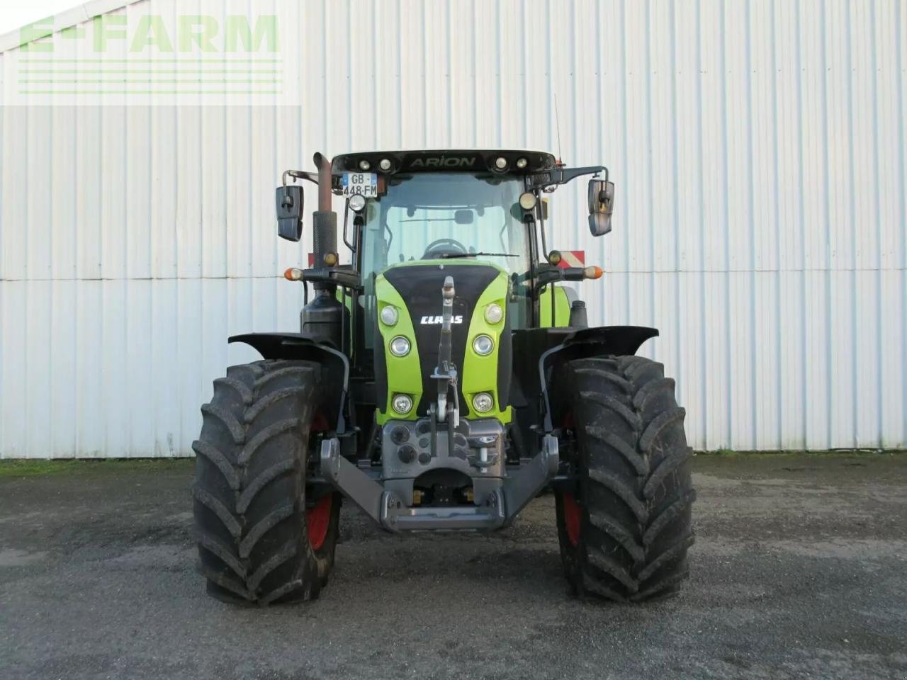 Traktor типа CLAAS arion 660 cmatic concept-nâ°2, Gebrauchtmaschine в PLOUIGNEAU (Фотография 5)