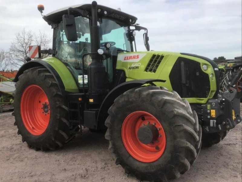 Traktor типа CLAAS ARION 660 CMATIC FOCUS, Gebrauchtmaschine в Landsberg (Фотография 1)