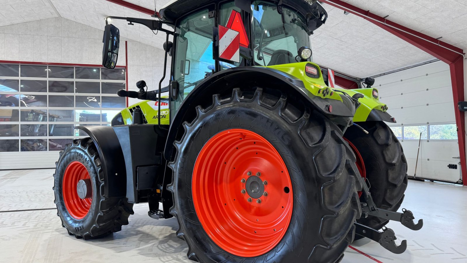 Traktor tipa CLAAS ARION 660 CMATIC KUN 1500 TIMER!, Gebrauchtmaschine u Nørager (Slika 5)