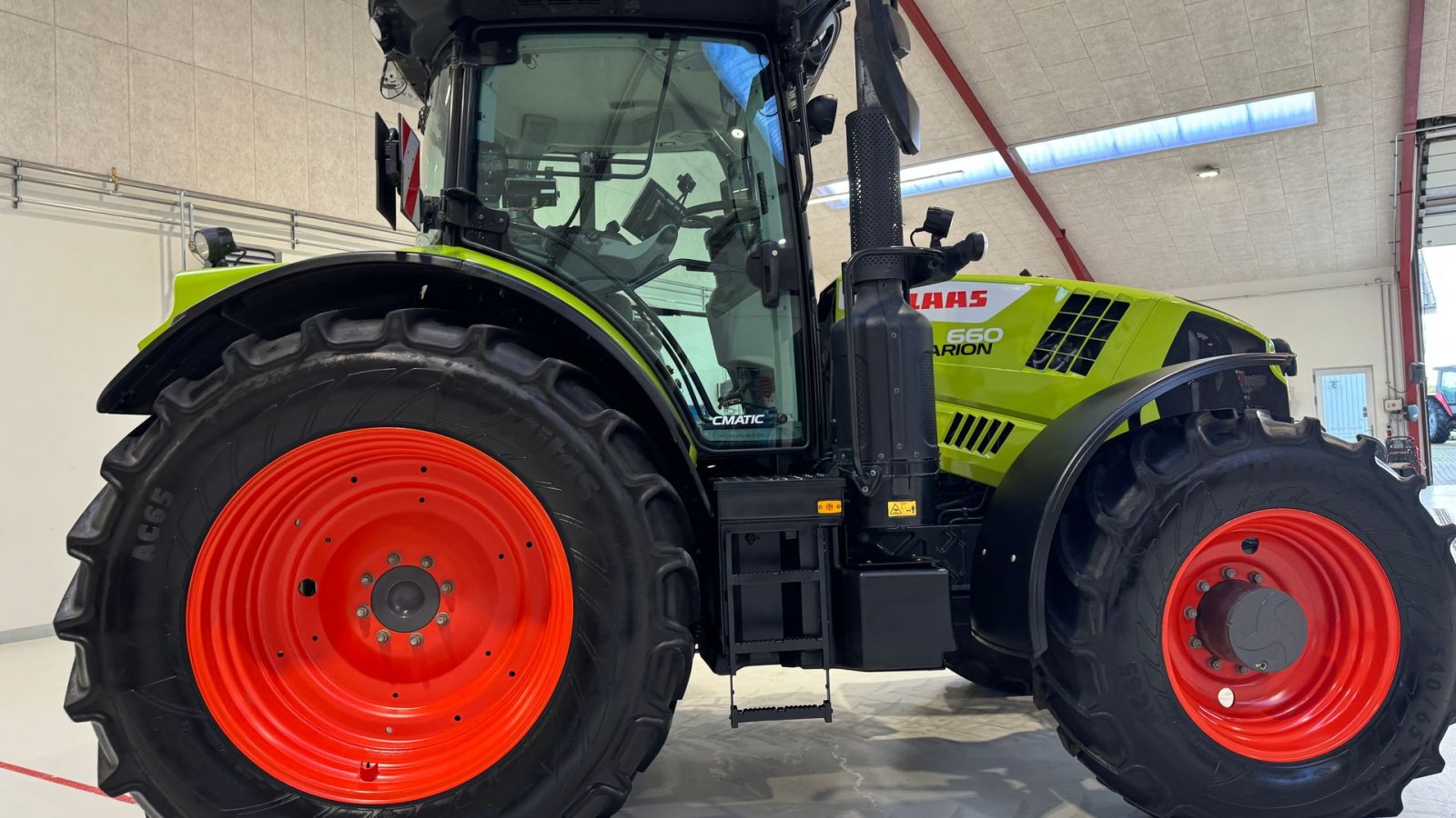 Traktor tipa CLAAS ARION 660 CMATIC KUN 1500 TIMER!, Gebrauchtmaschine u Nørager (Slika 10)