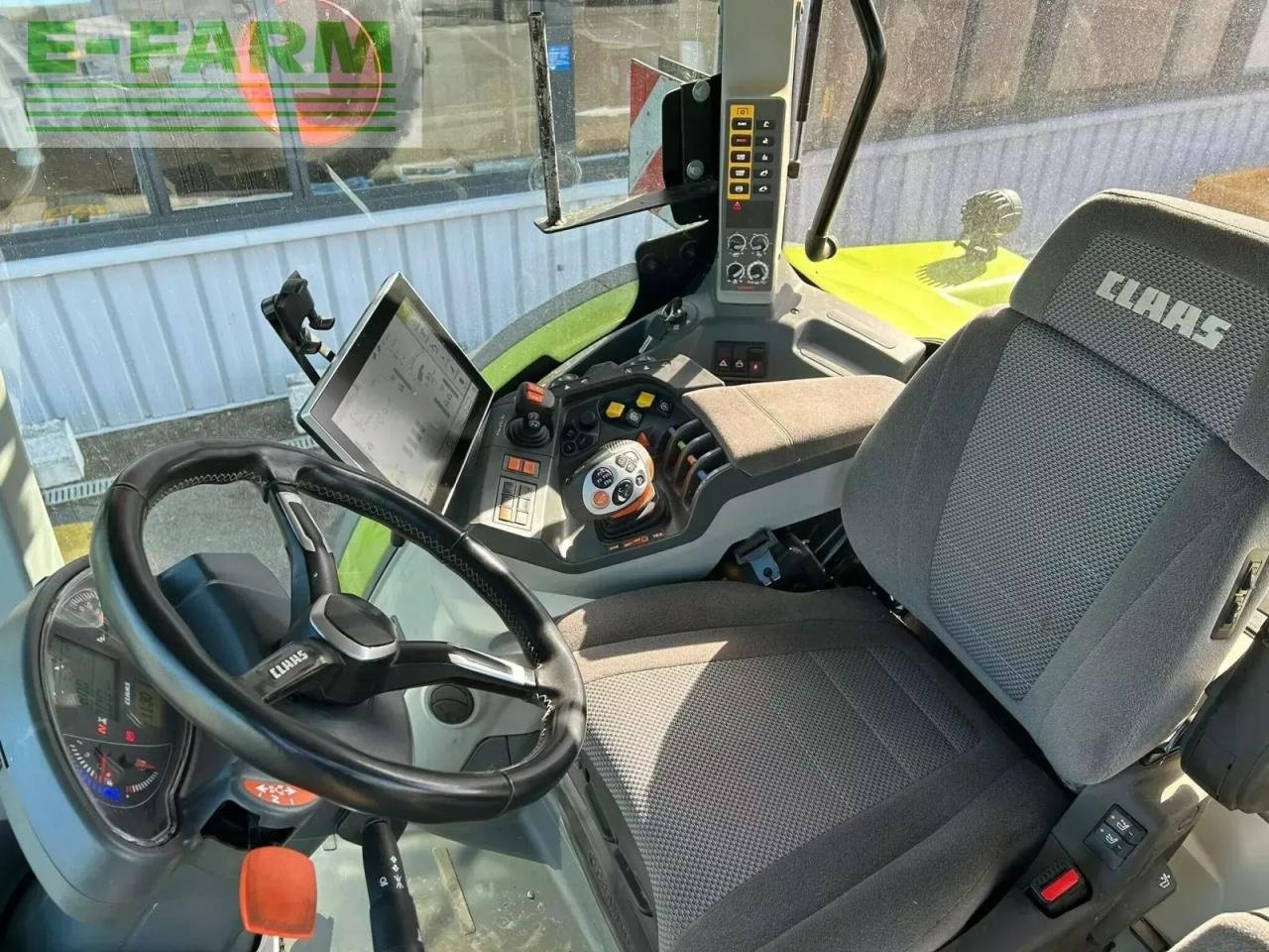 Traktor a típus CLAAS arion 660 cmatic privilege, Gebrauchtmaschine ekkor: BLENDECQUES (Kép 10)