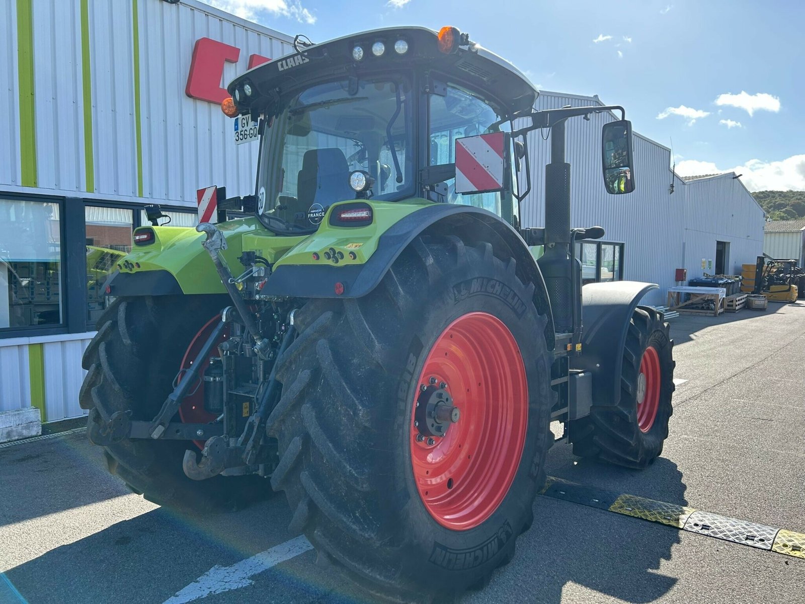 Traktor Türe ait CLAAS ARION 660 CMATIC PRIVILEGE, Gebrauchtmaschine içinde BEAUVOIS (resim 4)