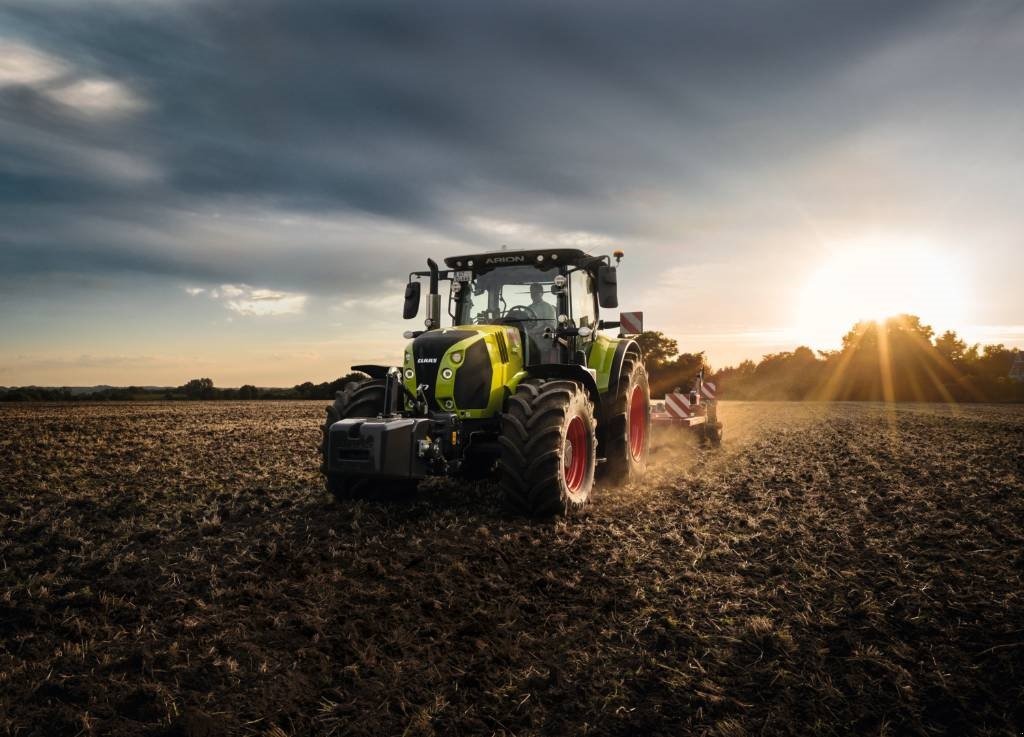 Traktor typu CLAAS Arion 660 CMATIC, Gebrauchtmaschine w Hinnerup (Zdjęcie 12)