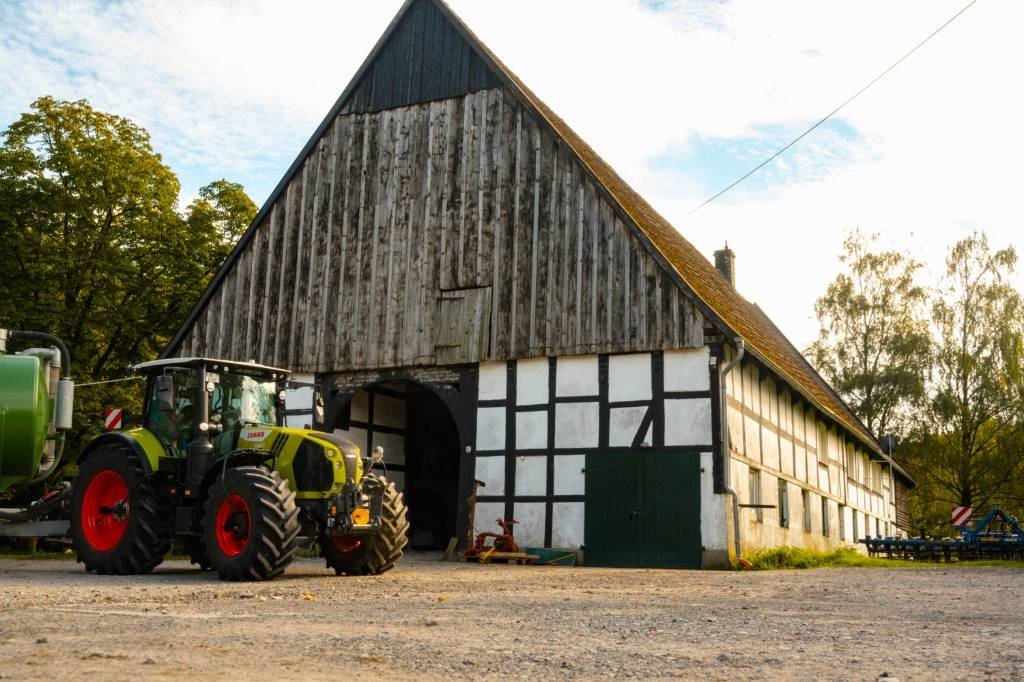Traktor typu CLAAS Arion 660 CMATIC, Gebrauchtmaschine w Hinnerup (Zdjęcie 13)