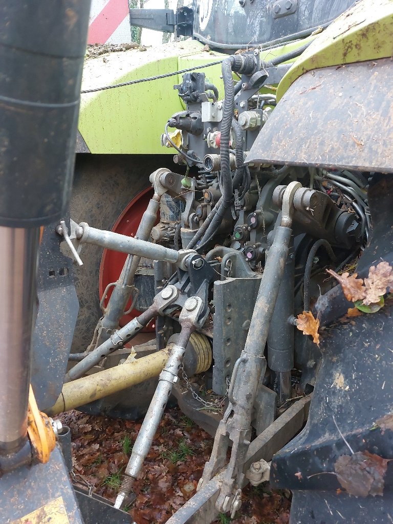 Traktor a típus CLAAS ARION 660 CMATIC, Gebrauchtmaschine ekkor: BRAS SUR MEUSE (Kép 7)