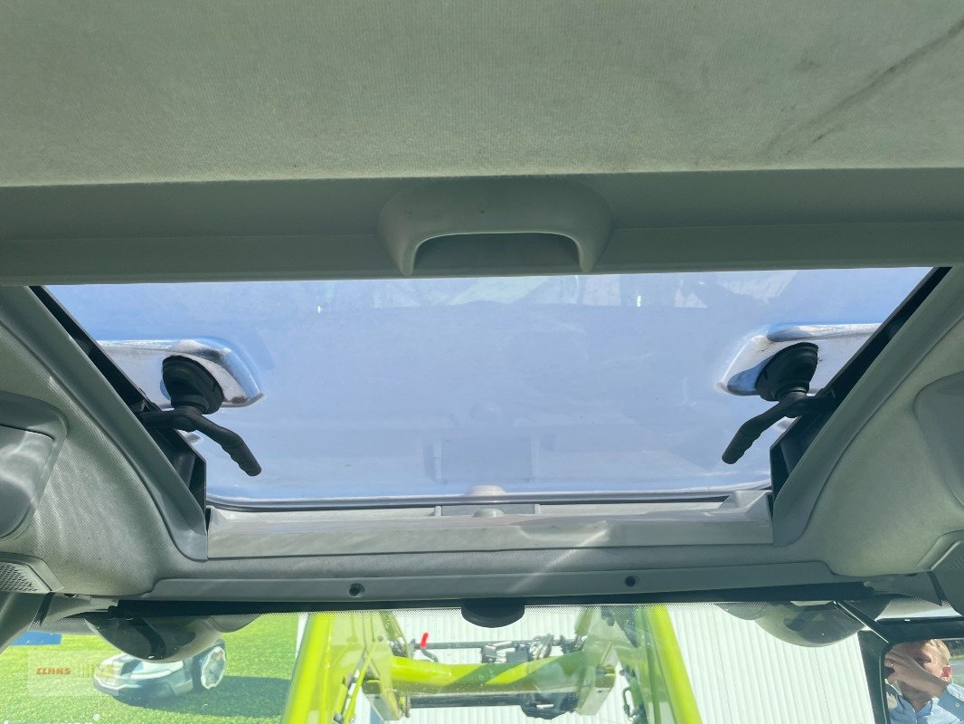 Traktor of the type CLAAS Arion 660 CMATIC, Gebrauchtmaschine in Schwülper (Picture 12)