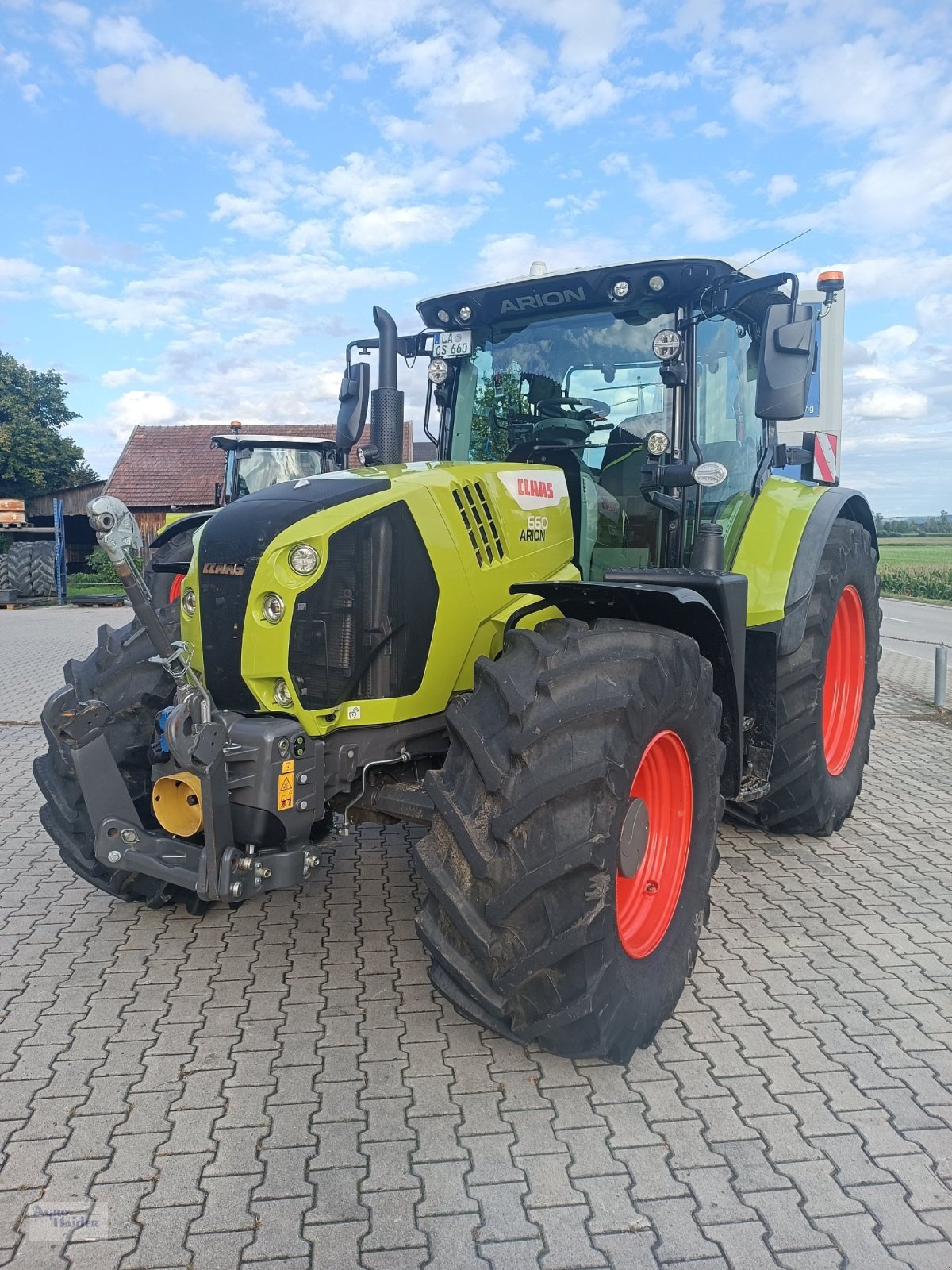 Traktor del tipo CLAAS Arion 660 CMATIC, Gebrauchtmaschine en Moosthenning (Imagen 3)