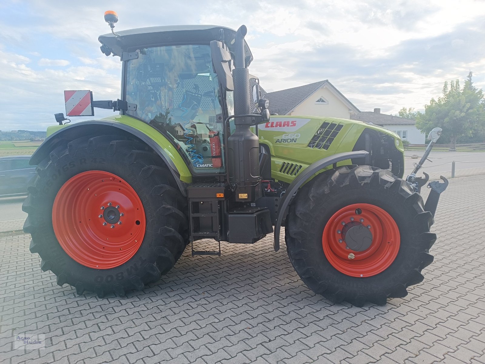 Traktor del tipo CLAAS Arion 660 CMATIC, Gebrauchtmaschine en Moosthenning (Imagen 9)