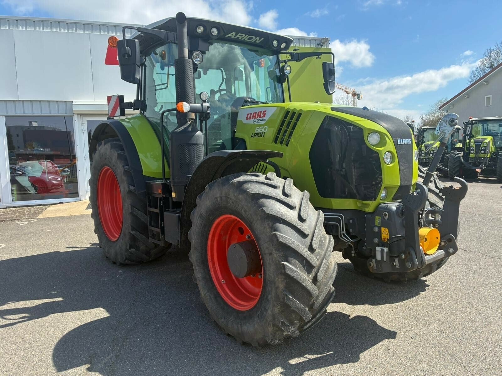 Traktor za tip CLAAS ARION 660 CMATIC, Gebrauchtmaschine u Charnay-lès-macon (Slika 2)