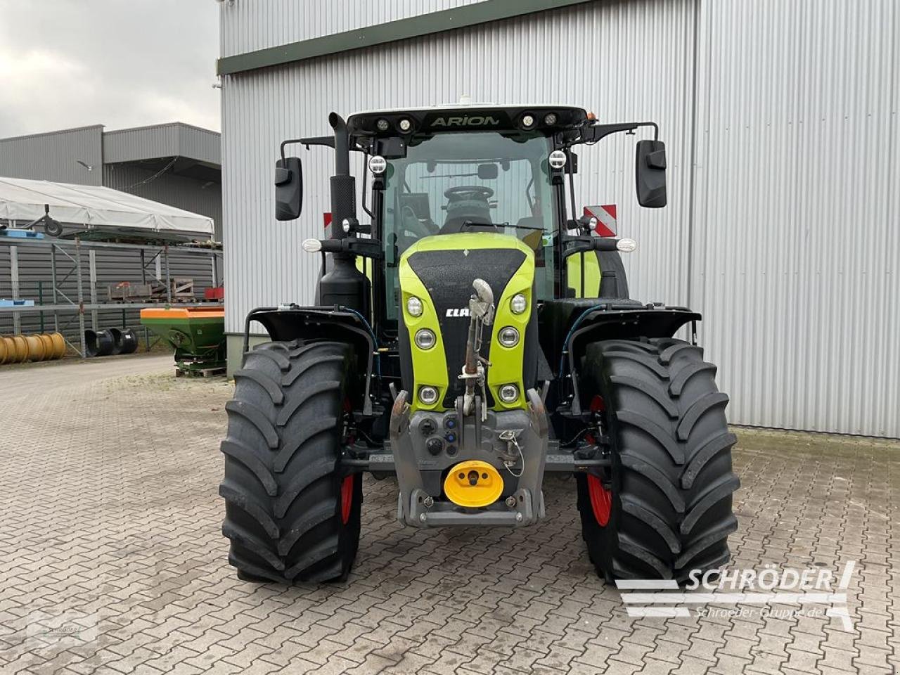 Traktor van het type CLAAS ARION 660 CMATIC, Gebrauchtmaschine in Wildeshausen (Foto 7)