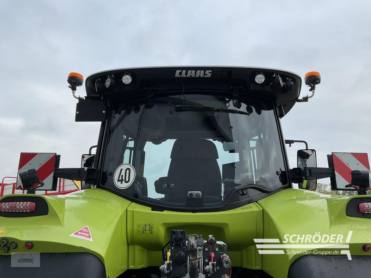 Traktor van het type CLAAS ARION 660 CMATIC, Gebrauchtmaschine in Wildeshausen (Foto 16)