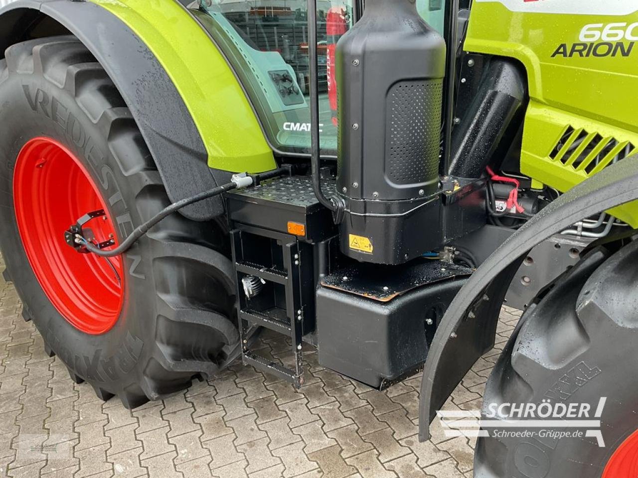 Traktor van het type CLAAS ARION 660 CMATIC, Gebrauchtmaschine in Wildeshausen (Foto 20)