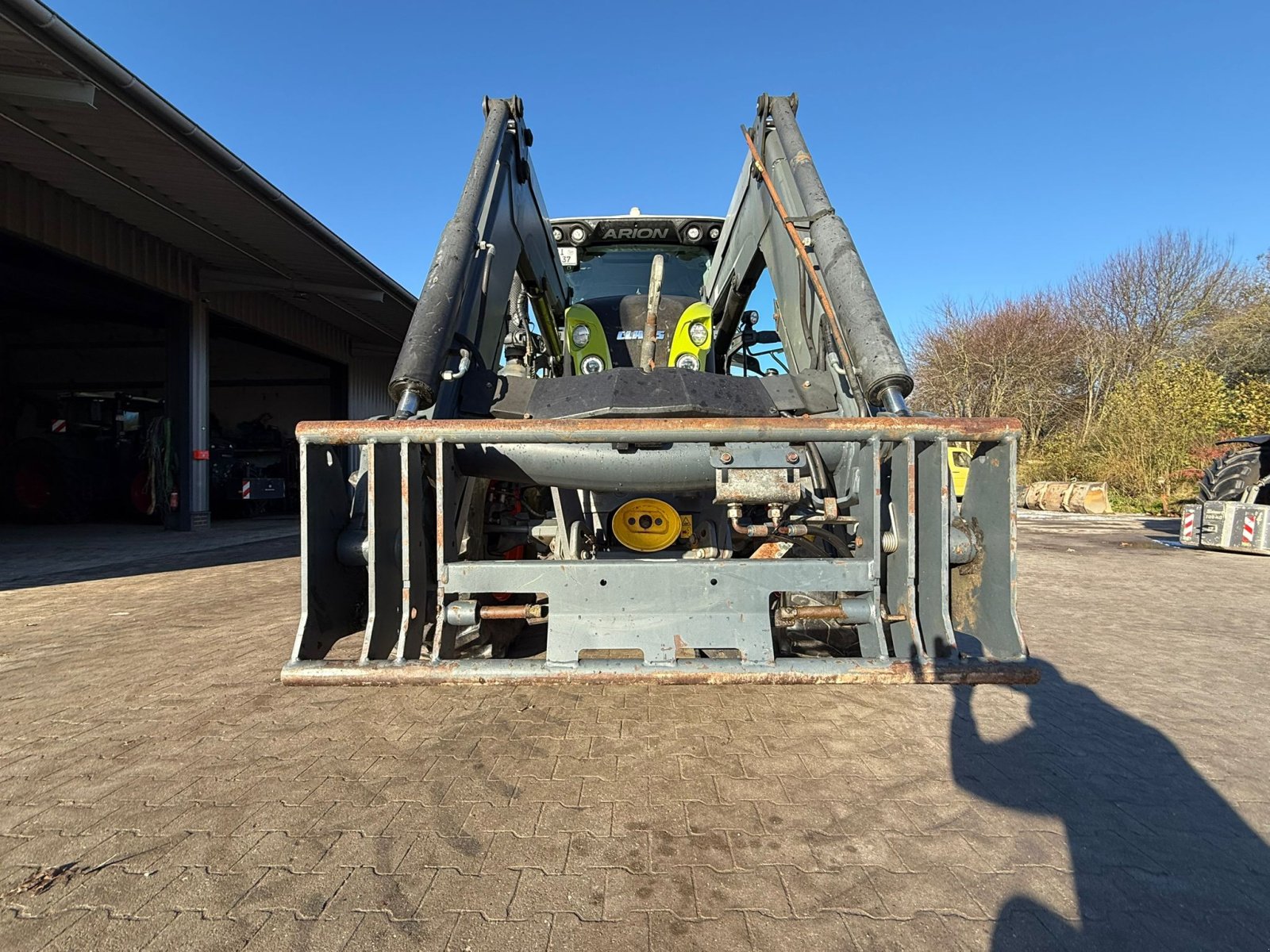 Traktor типа CLAAS Arion 660 CMATIC, Gebrauchtmaschine в Zetel (Фотография 15)