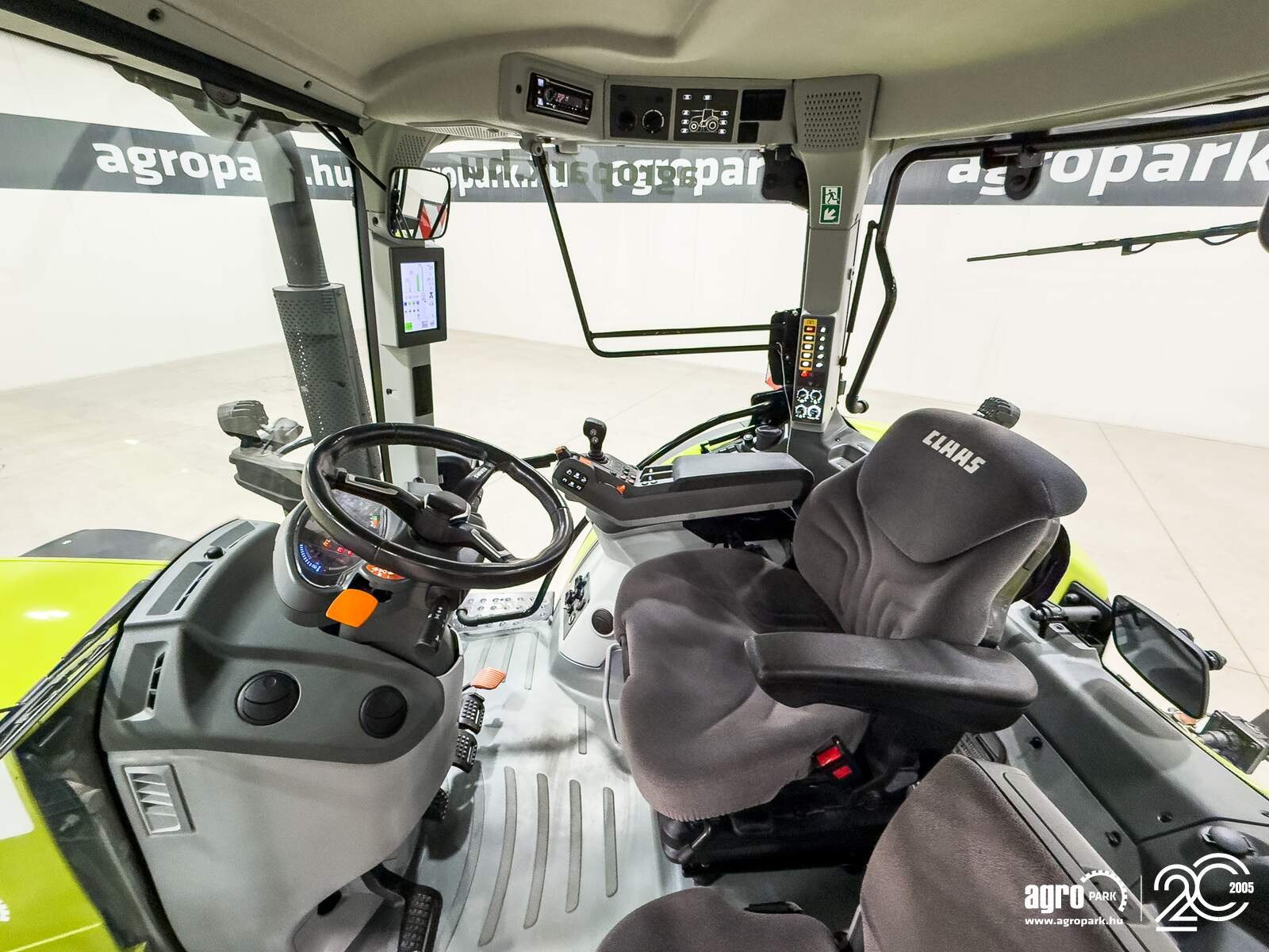 Traktor типа CLAAS ARION 660, Gebrauchtmaschine в Csengele (Фотография 8)