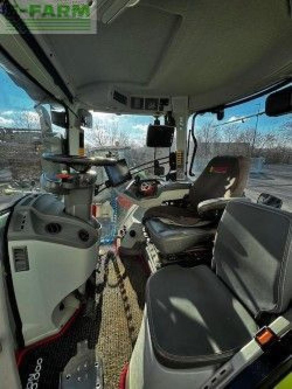 Traktor des Typs CLAAS Arion 660, Gebrauchtmaschine in Hamburg (Bild 4)