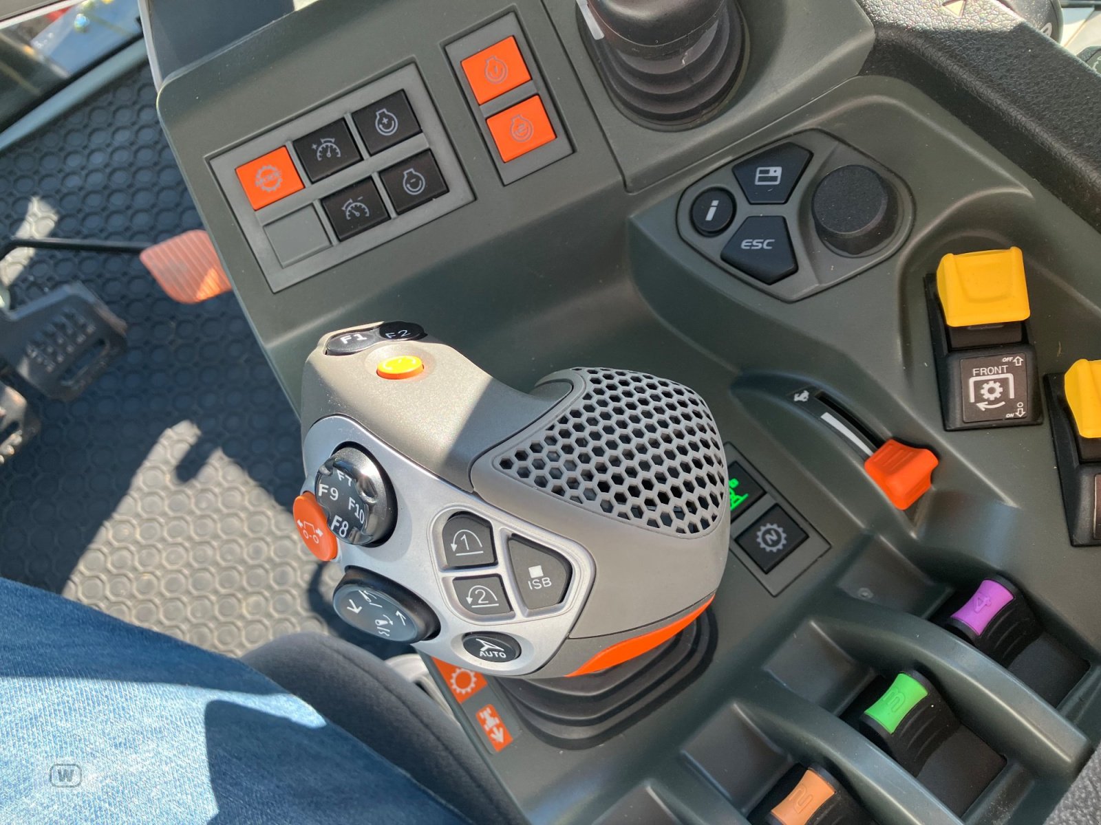 Traktor a típus CLAAS ARION 660, Gebrauchtmaschine ekkor: Zell an der Pram (Kép 23)