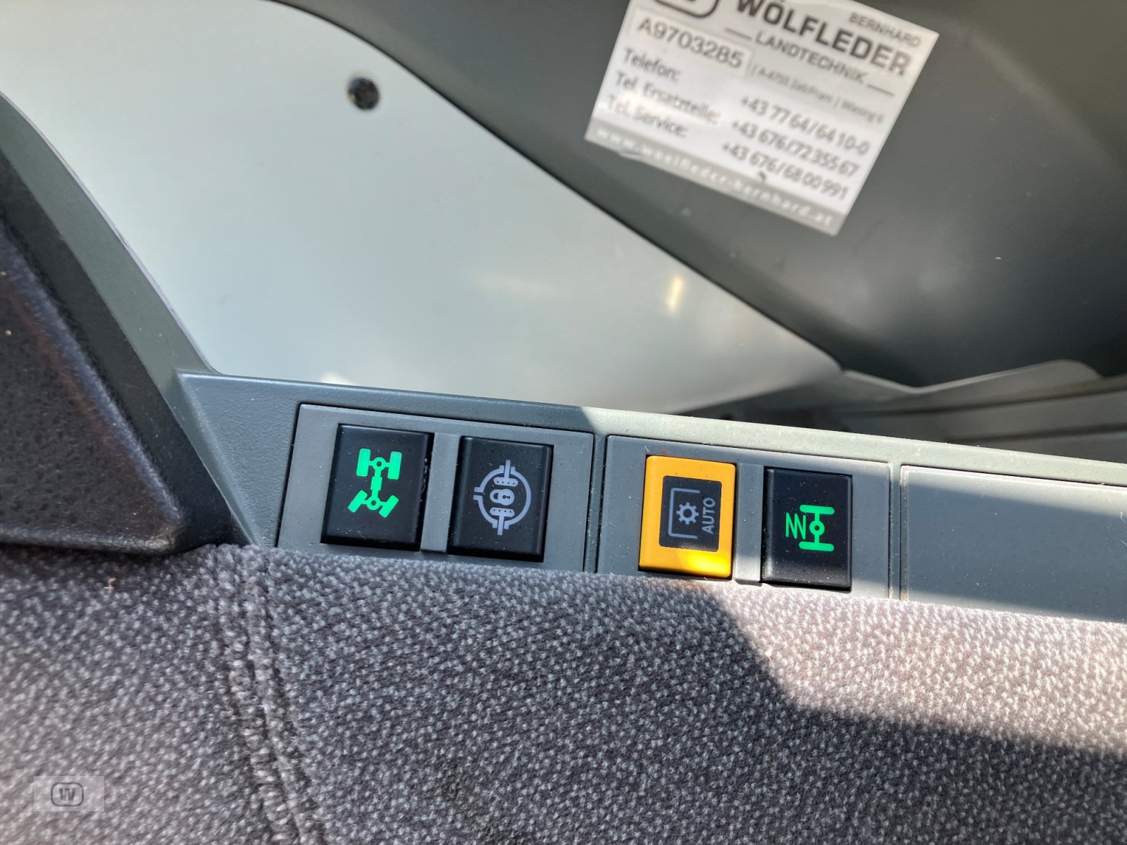 Traktor a típus CLAAS ARION 660, Gebrauchtmaschine ekkor: Zell an der Pram (Kép 25)