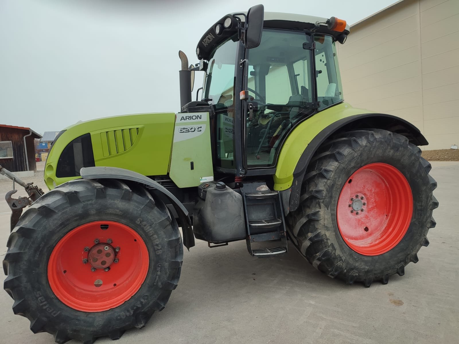 Traktor Türe ait CLAAS ARION 660, Gebrauchtmaschine içinde Inchenhofen (resim 2)