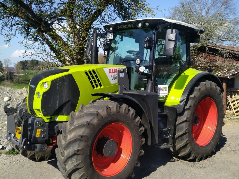 Traktor of the type CLAAS Arion 660, Gebrauchtmaschine in Vogt (Picture 1)