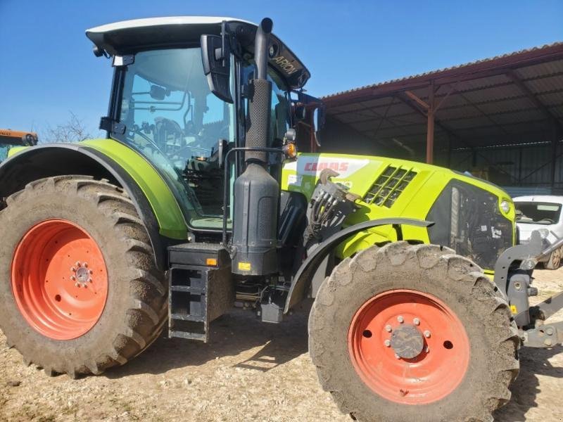 CLAAS ARION, Gebrauchtmaschine, Baujahr: 2021, Betriebsstunden / Hektar: 3022 (Bild 1) Traktor des Typs CLAAS ARION, Gebrauchtmaschine in BRAY en Val (Bild 1)