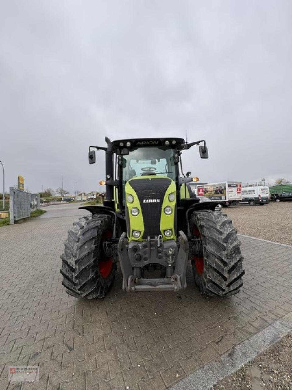 Traktor типа CLAAS ARION, Gebrauchtmaschine в Gottenheim (Фотография 1)
