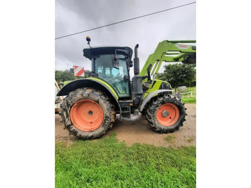 Traktor des Typs CLAAS ARION530, Gebrauchtmaschine in ANTIGNY (Bild 4)