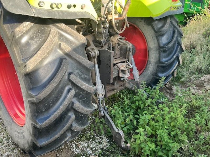 Traktor tipa CLAAS ARION610, Gebrauchtmaschine u les hayons (Slika 7)