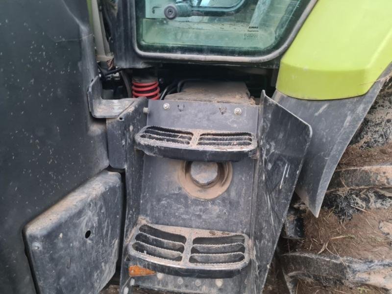 Traktor типа CLAAS ARION610, Gebrauchtmaschine в BRAY en Val (Фотография 7)