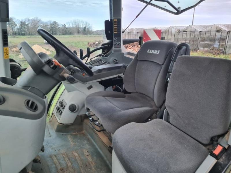 Traktor типа CLAAS ARION610, Gebrauchtmaschine в BRAY en Val (Фотография 10)