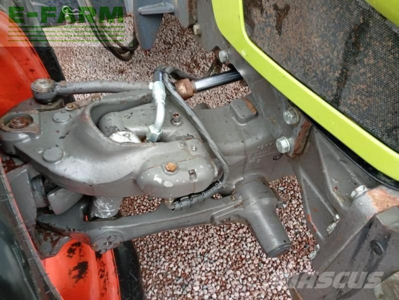 Traktor Türe ait CLAAS arion640, Gebrauchtmaschine içinde CHICHÉ (79 - DEUX-SEVRES) (resim 9)