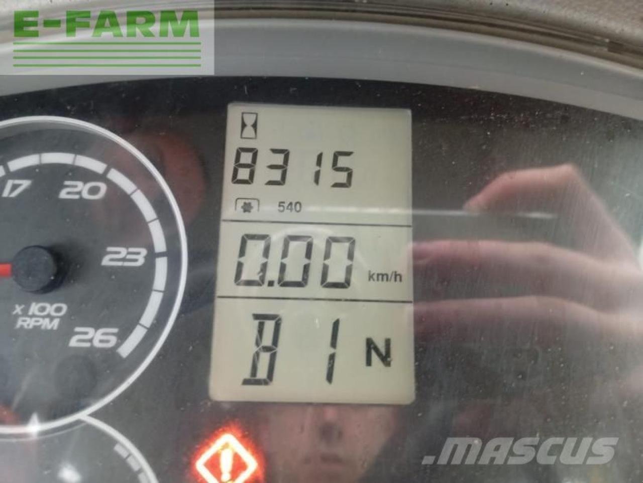 Traktor Türe ait CLAAS arion640, Gebrauchtmaschine içinde CHICHÉ (79 - DEUX-SEVRES) (resim 7)