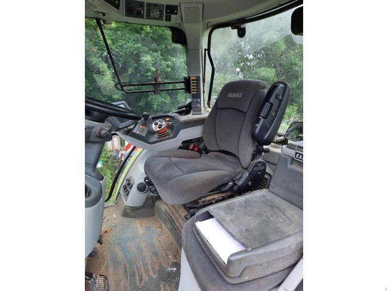 Traktor типа CLAAS ARION650, Gebrauchtmaschine в ANTIGNY (Фотография 7)