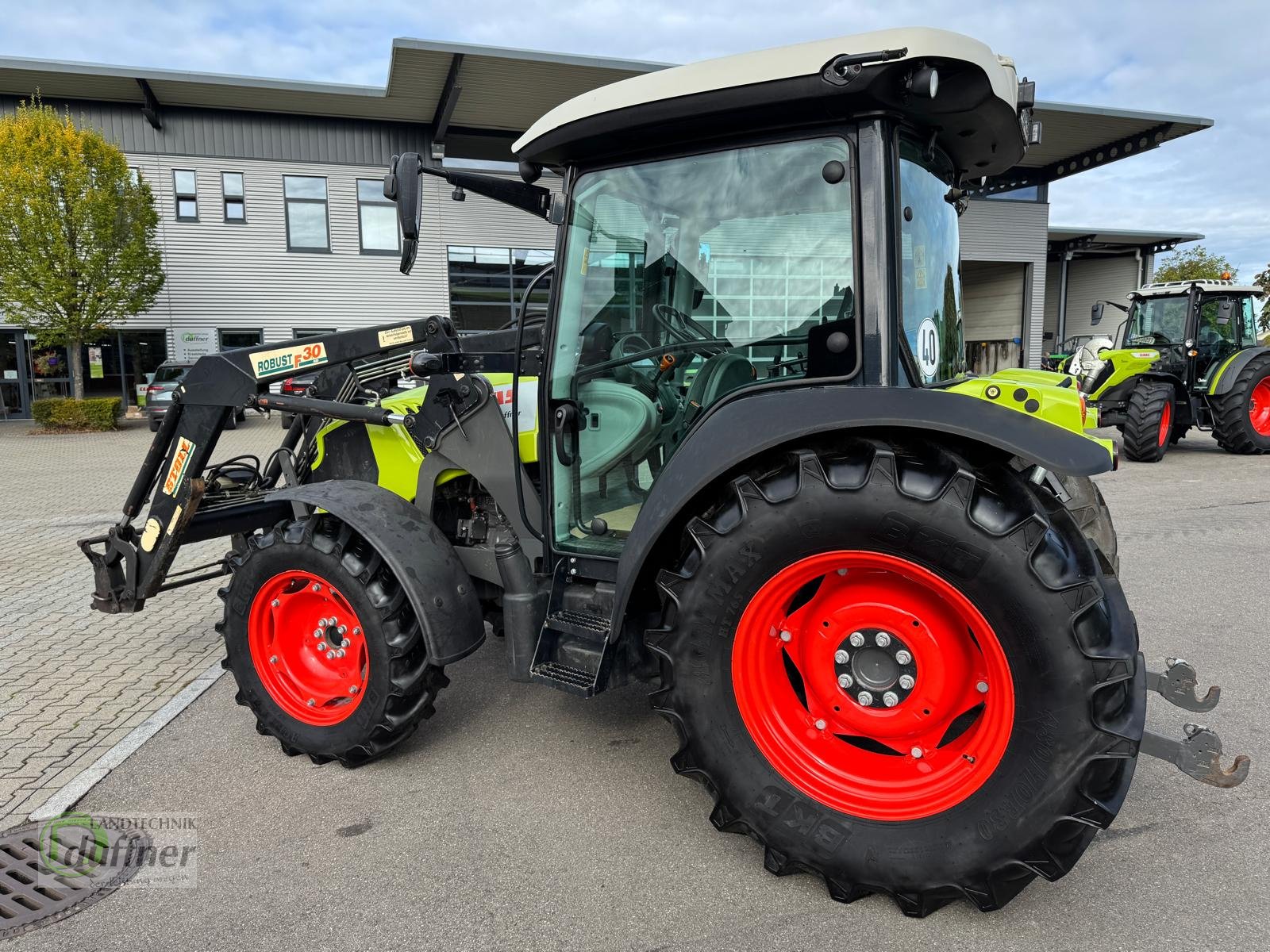 Traktor от тип CLAAS ATOS 220 MR C, Gebrauchtmaschine в Hohentengen (Снимка 5)