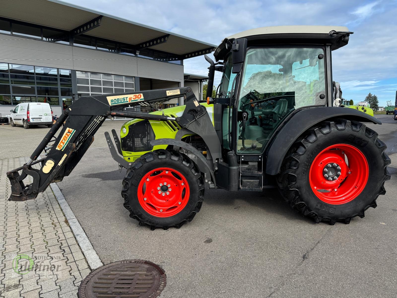 Traktor от тип CLAAS ATOS 220 MR C, Gebrauchtmaschine в Hohentengen (Снимка 7)
