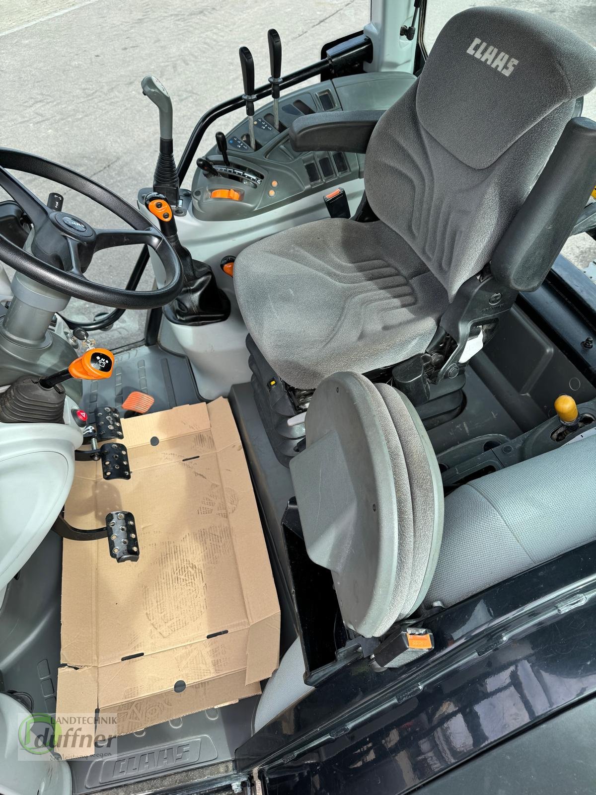 Traktor от тип CLAAS ATOS 220 MR C, Gebrauchtmaschine в Hohentengen (Снимка 10)