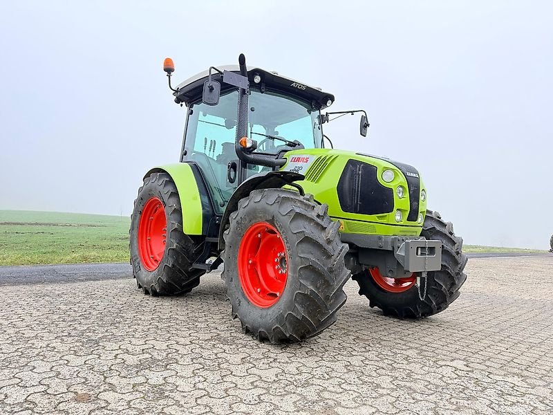 Traktor des Typs CLAAS ATOS 230, Gebrauchtmaschine in Steinau  (Bild 1)