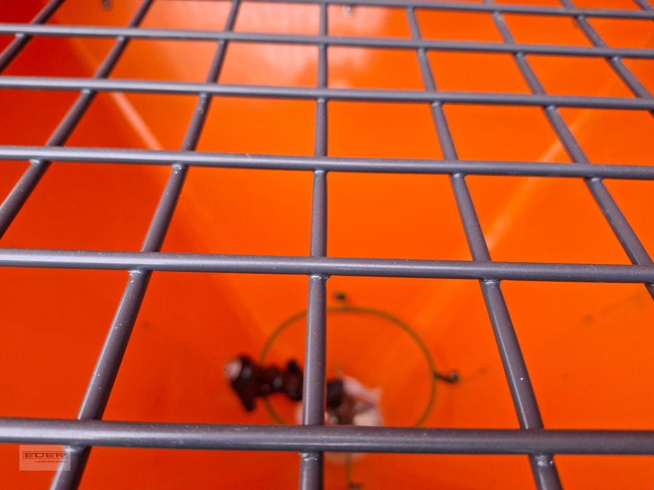 Traktor типа CLAAS Atos 330 mit Schneeschild/Streuer, Gebrauchtmaschine в Rehau-Rosenbühl (Фотография 11)