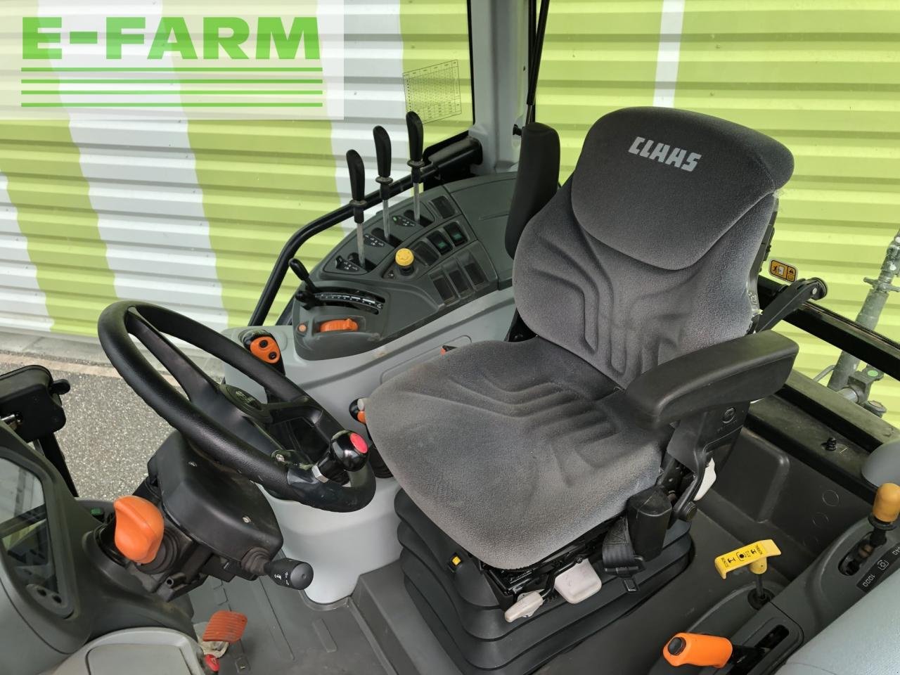 Traktor typu CLAAS atos 350 (a79/500), Gebrauchtmaschine v AILLAS (33 - GIRONDE) (Obrázek 7)