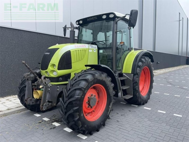 Traktor van het type CLAAS atz 567, Gebrauchtmaschine in gg VEGHEL (Foto 1)