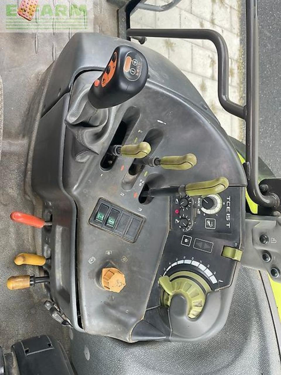 Traktor van het type CLAAS atz 567, Gebrauchtmaschine in gg VEGHEL (Foto 7)