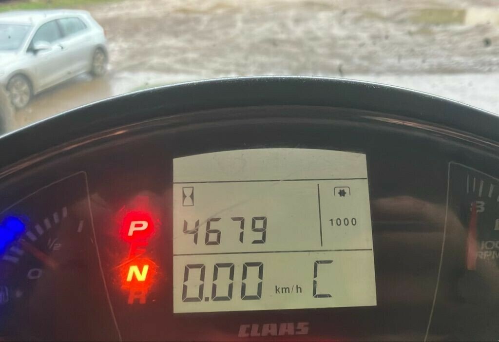 Traktor του τύπου CLAAS AXION 800 ADVANCE, Gebrauchtmaschine σε NOGENT (Φωτογραφία 10)