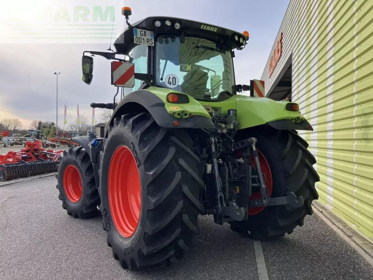 Traktor van het type CLAAS axion 800 hexashift ls+, Gebrauchtmaschine in AILLAS (33 - GIRONDE) (Foto 4)