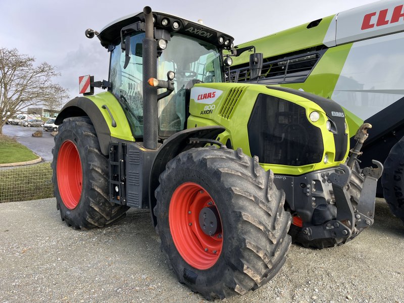 Traktor typu CLAAS AXION 800 HEXASHIFT, Gebrauchtmaschine v PONTIVY